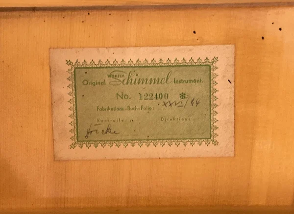 Alternative view of Schimmel Gran Cola 122400