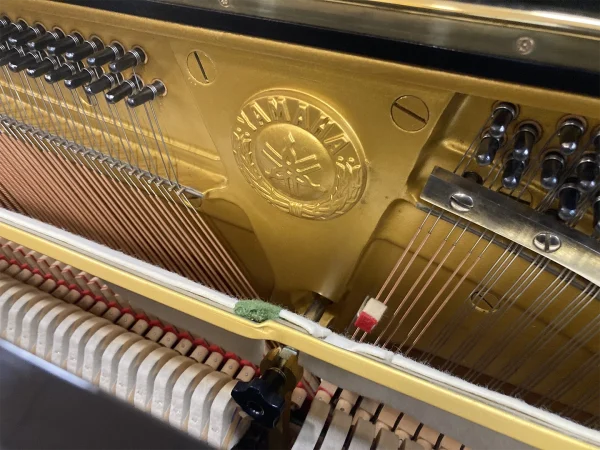 Alternative view of Yamaha U3H 2087798