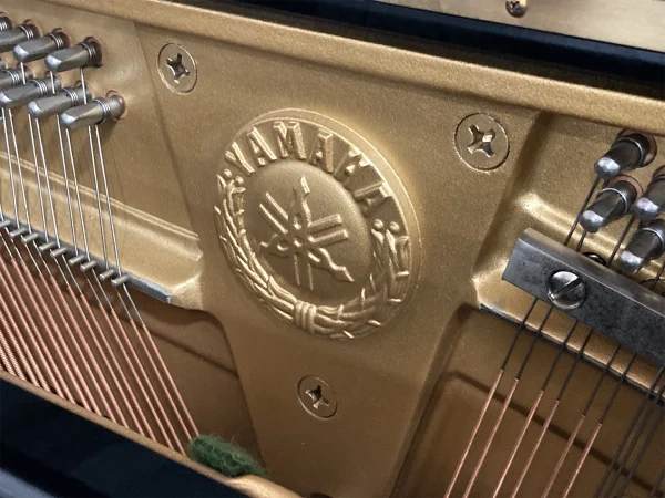 Alternative view of Yamaha UX3 4125581